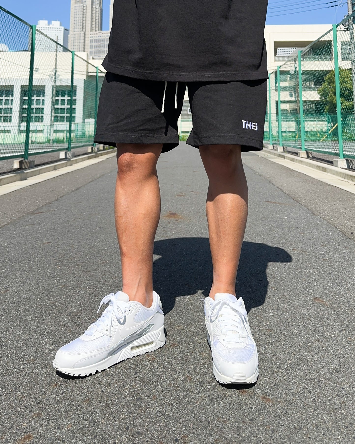 Basic One Point Magnum Weight Easy Shorts