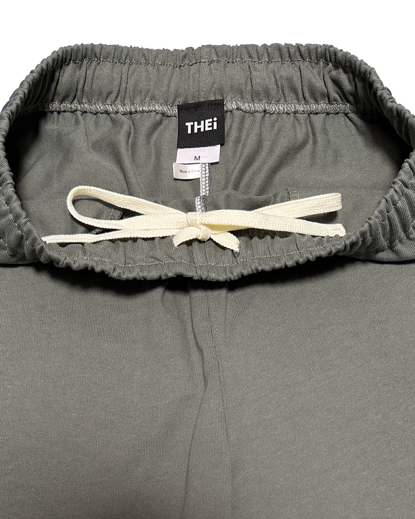 Basic One Point Magnum Weight Easy Shorts