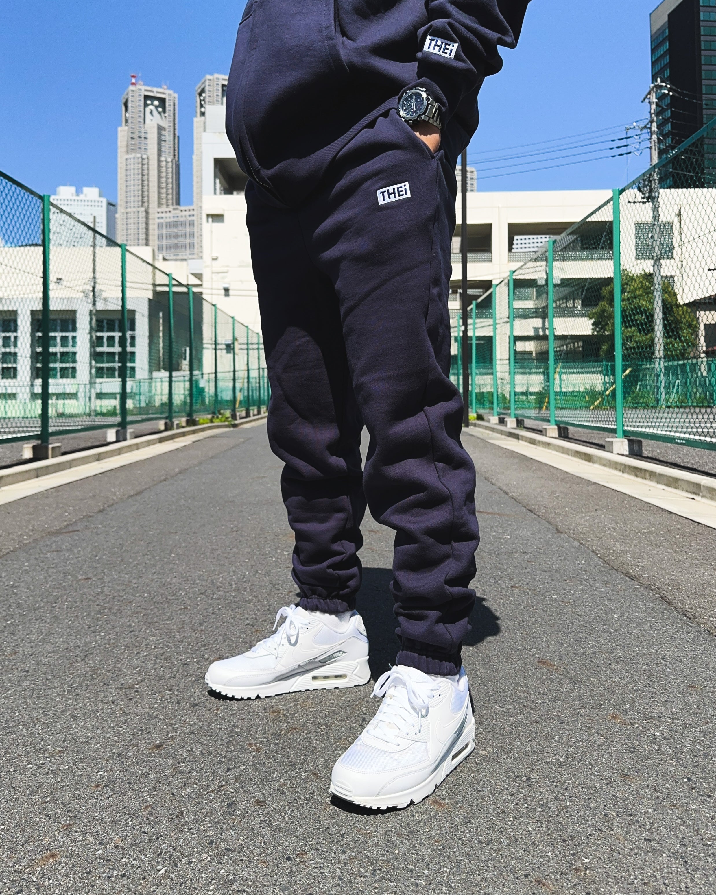 Box One Point HW Sweat Pants - Navy