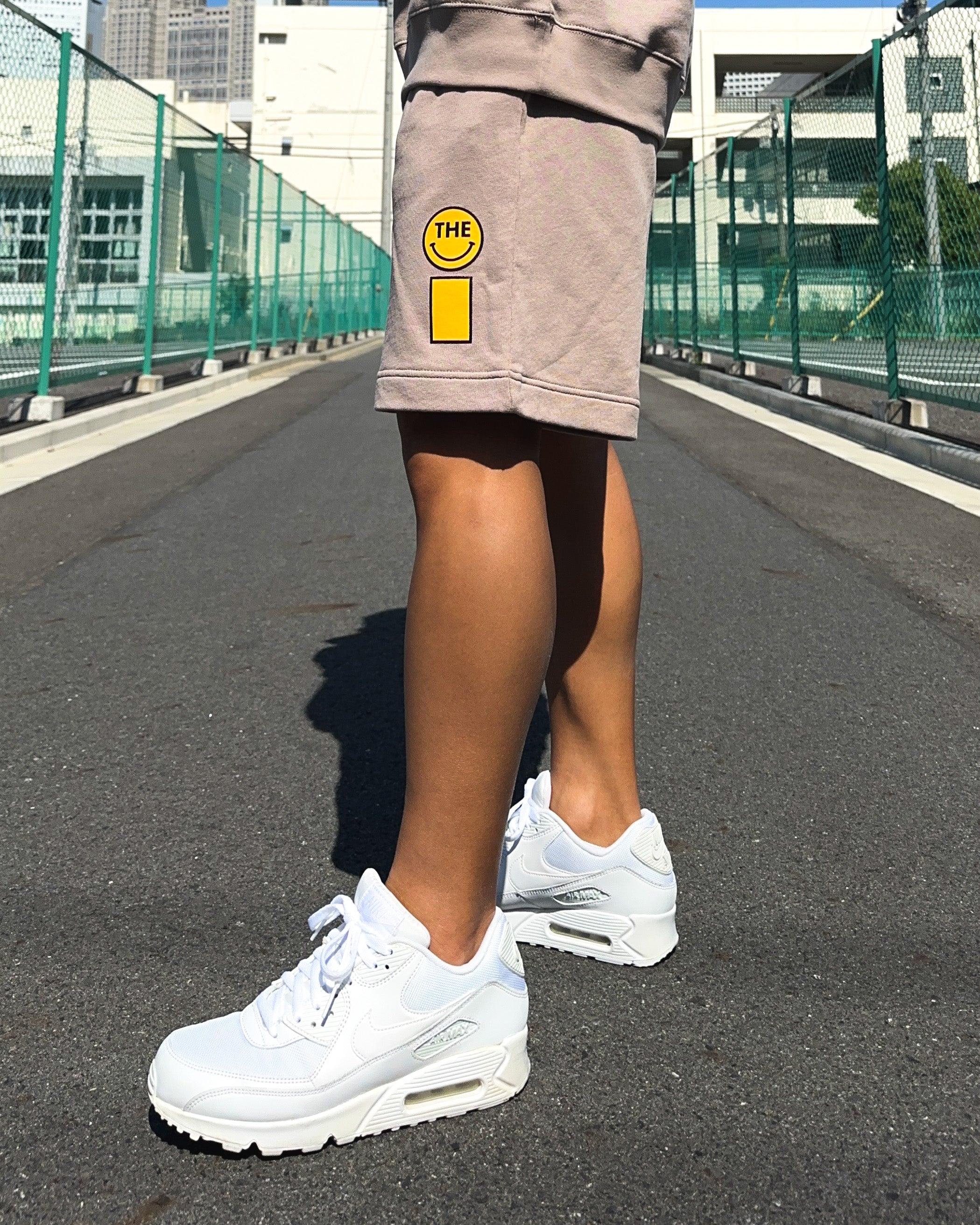 Smiley Relax Sweat Shorts - Smokey Beige