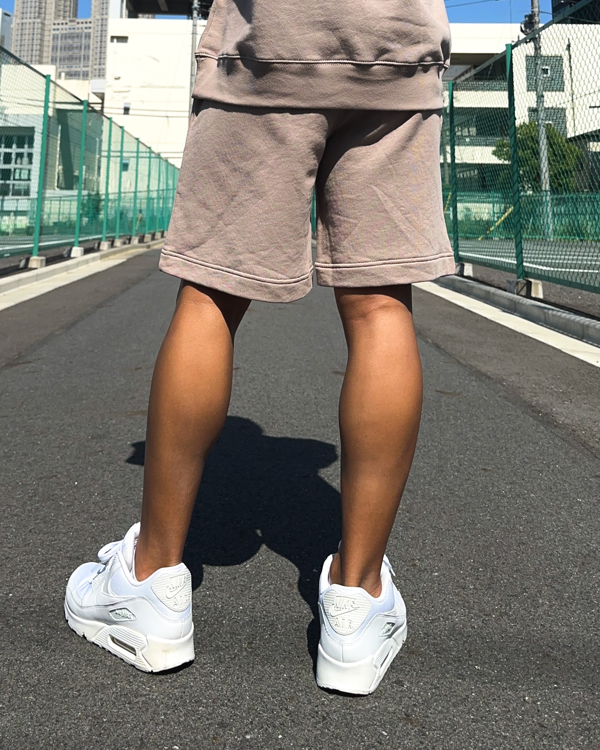 Smiley Relax Sweat Shorts - Smokey Beige