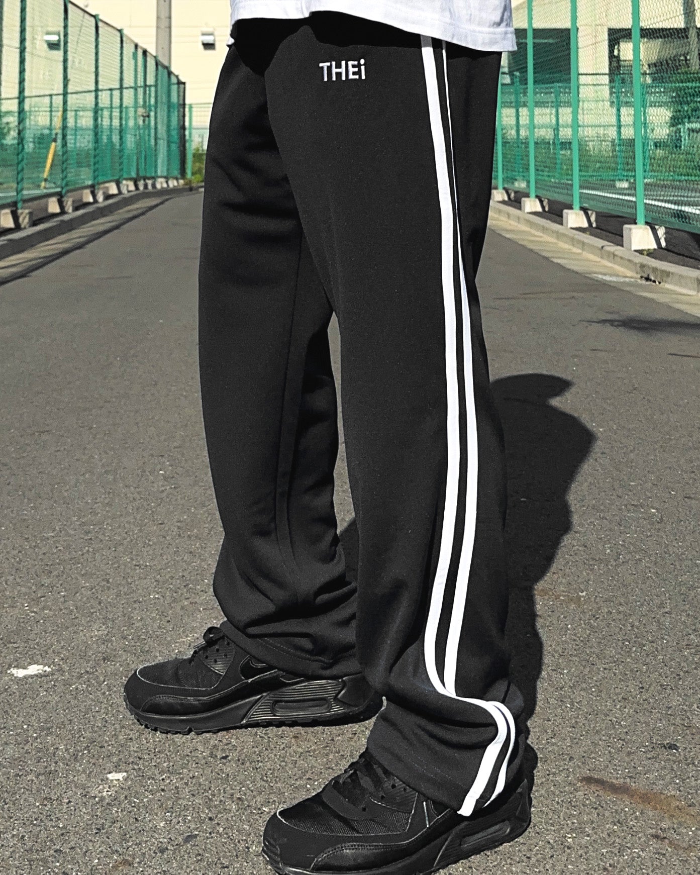 Basic One Point Track Pants - Black / White