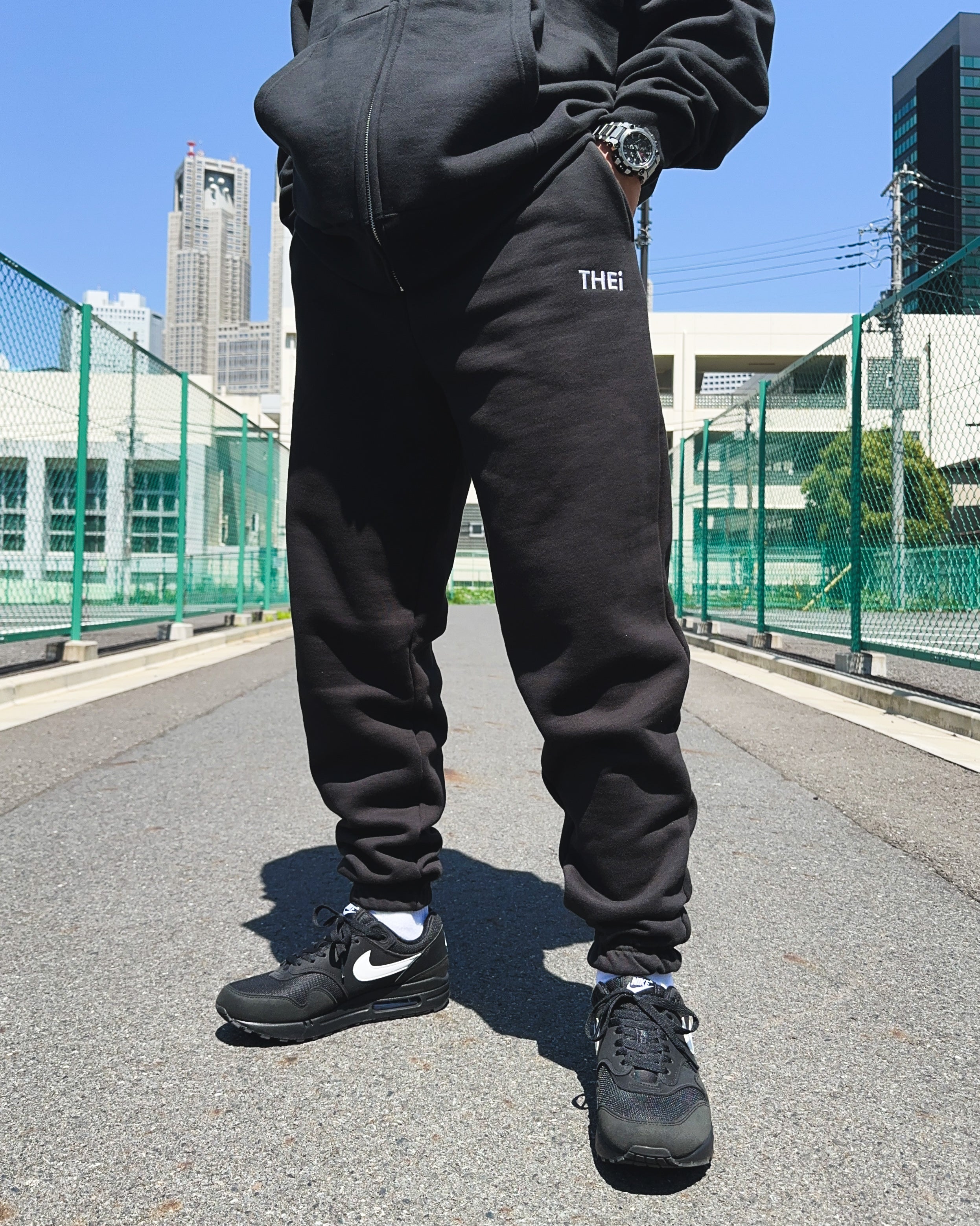 Basic One Point HW Sweat Pants - Black
