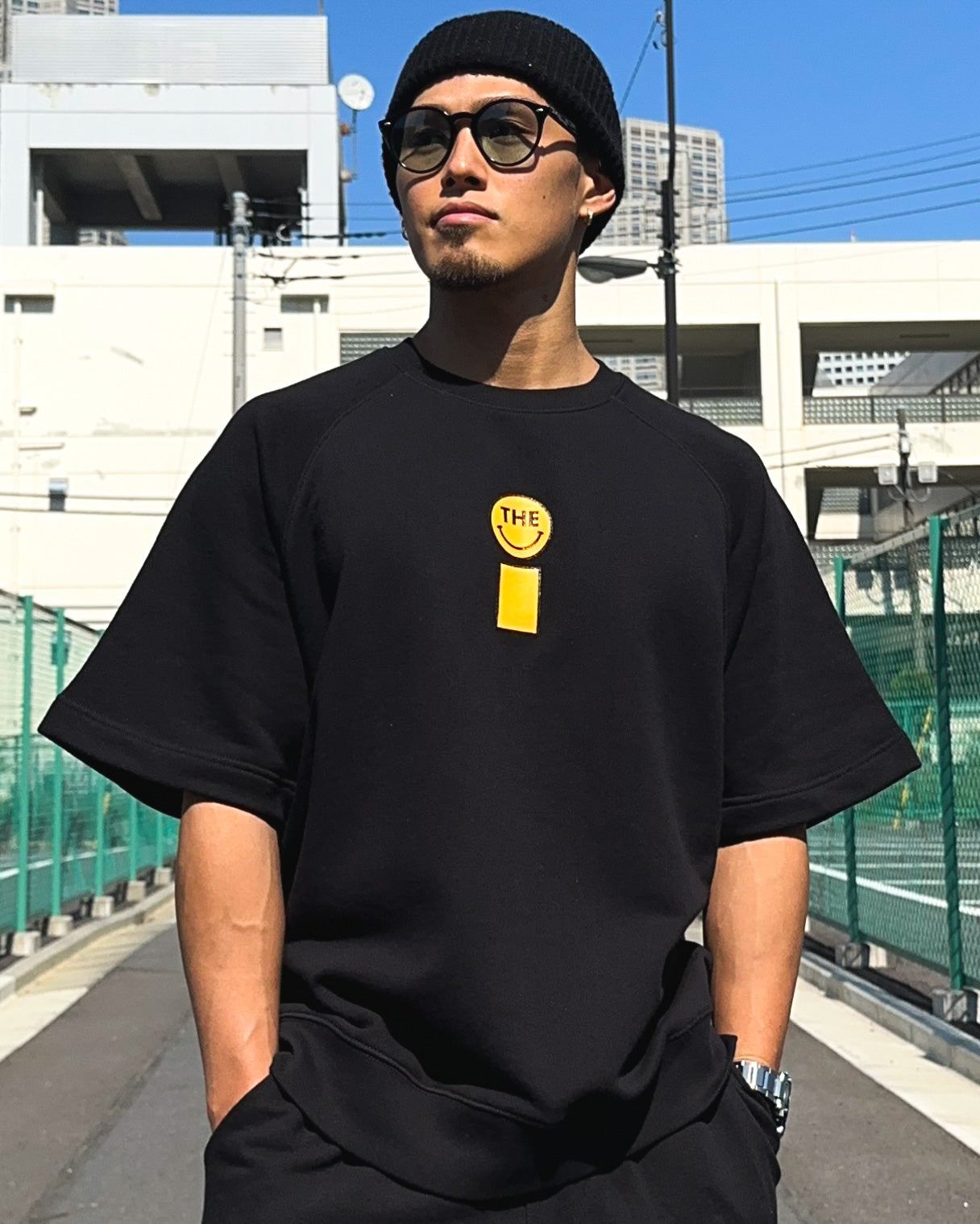 Smiley Relax Sweat Tee & Shorts Setup - Black