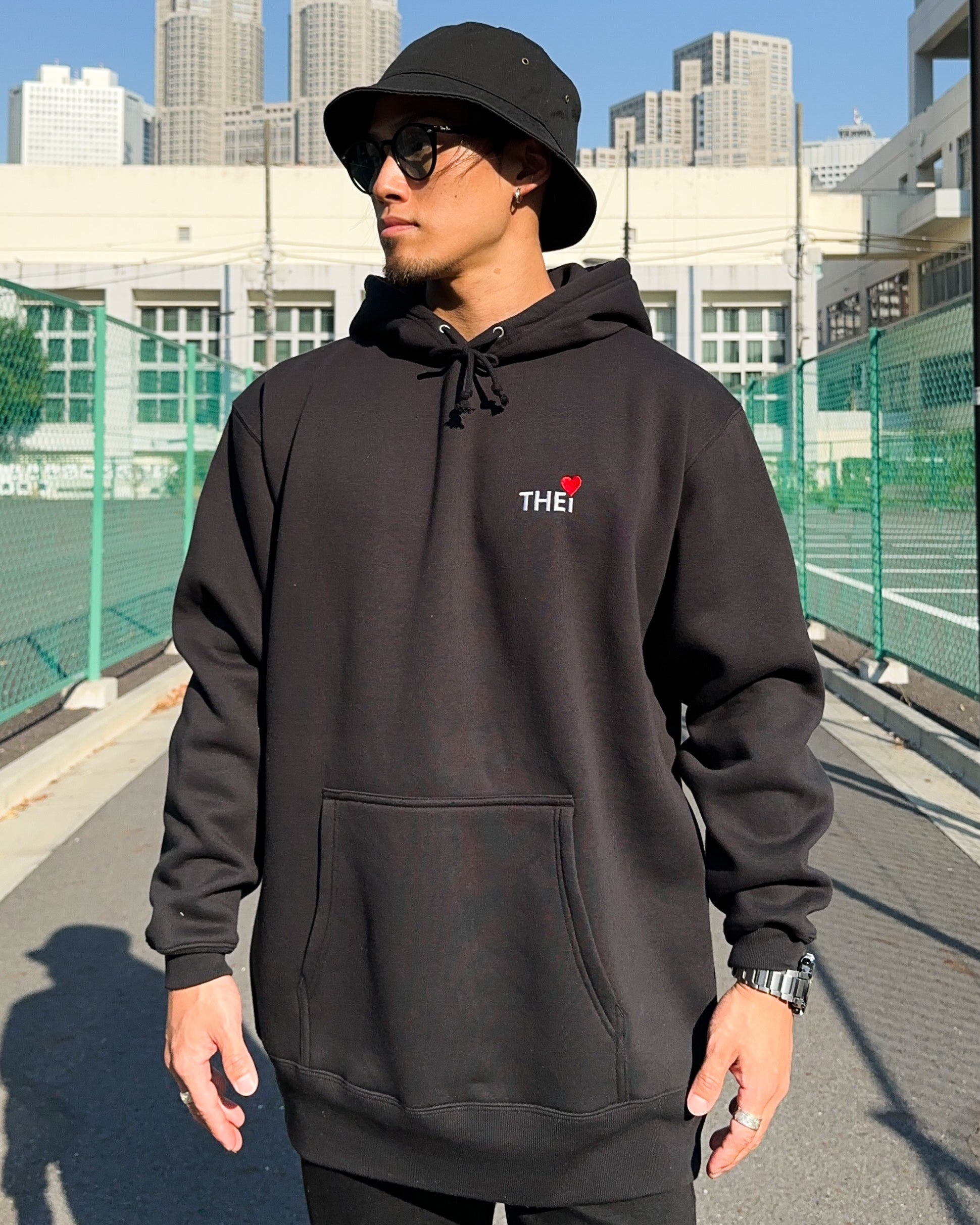 Heart Sweat Hoodie - Black