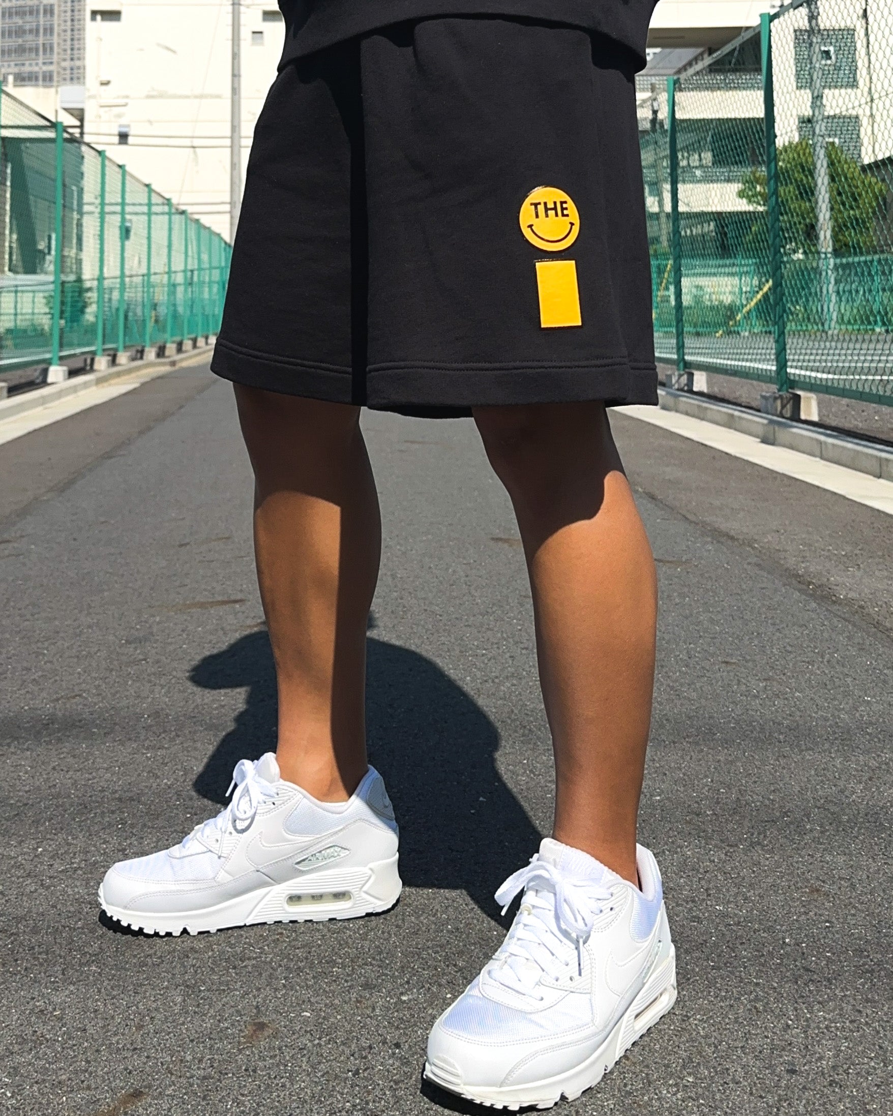 Smiley Relax Sweat Tee & Shorts Setup - Black
