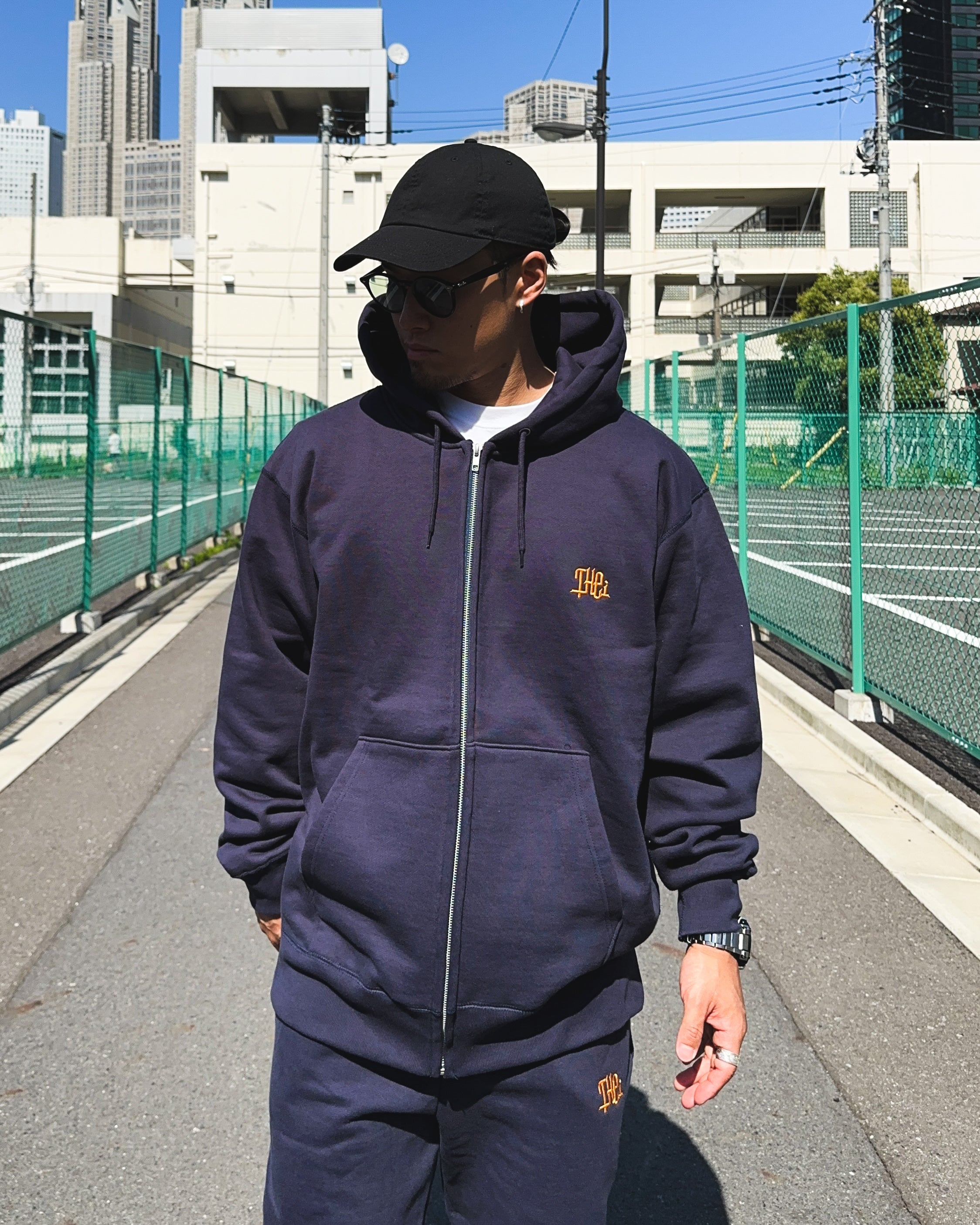 Arabic One Point HW Sweat Zip Hoodie - Navy