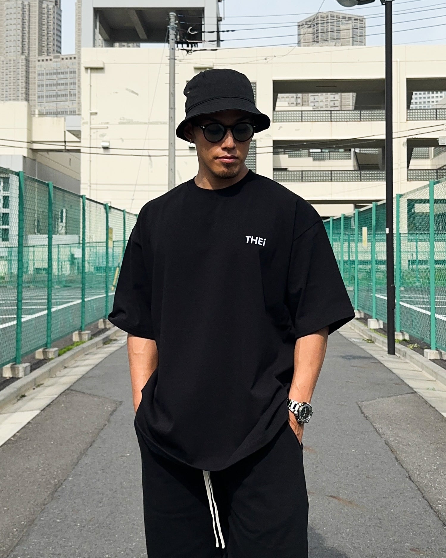 Basic One Point HW Big Tee - Black