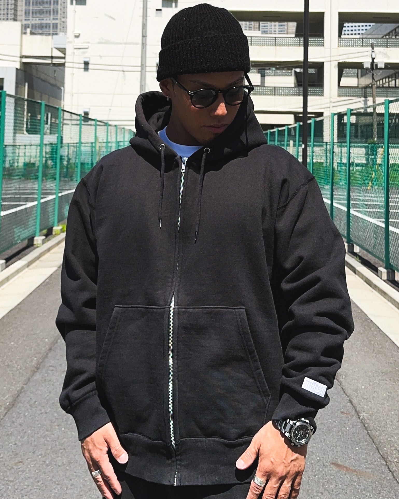 Box-Type2 One Point HW Sweat Zip Hoodie - Black