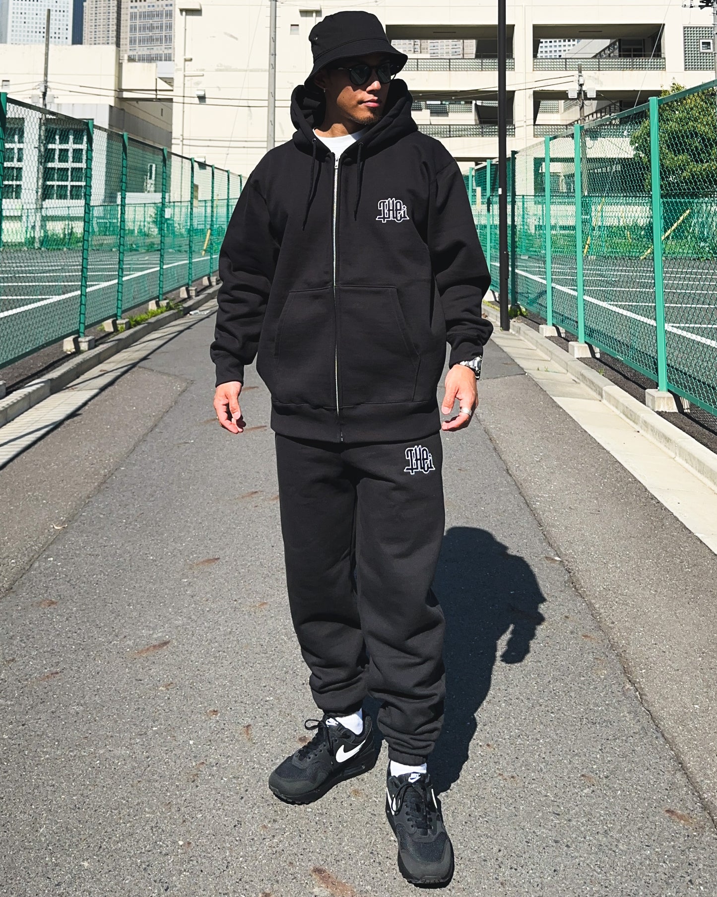 Arabic-Type2 Heavy Weight Zip Hoodie & Pants Setup
