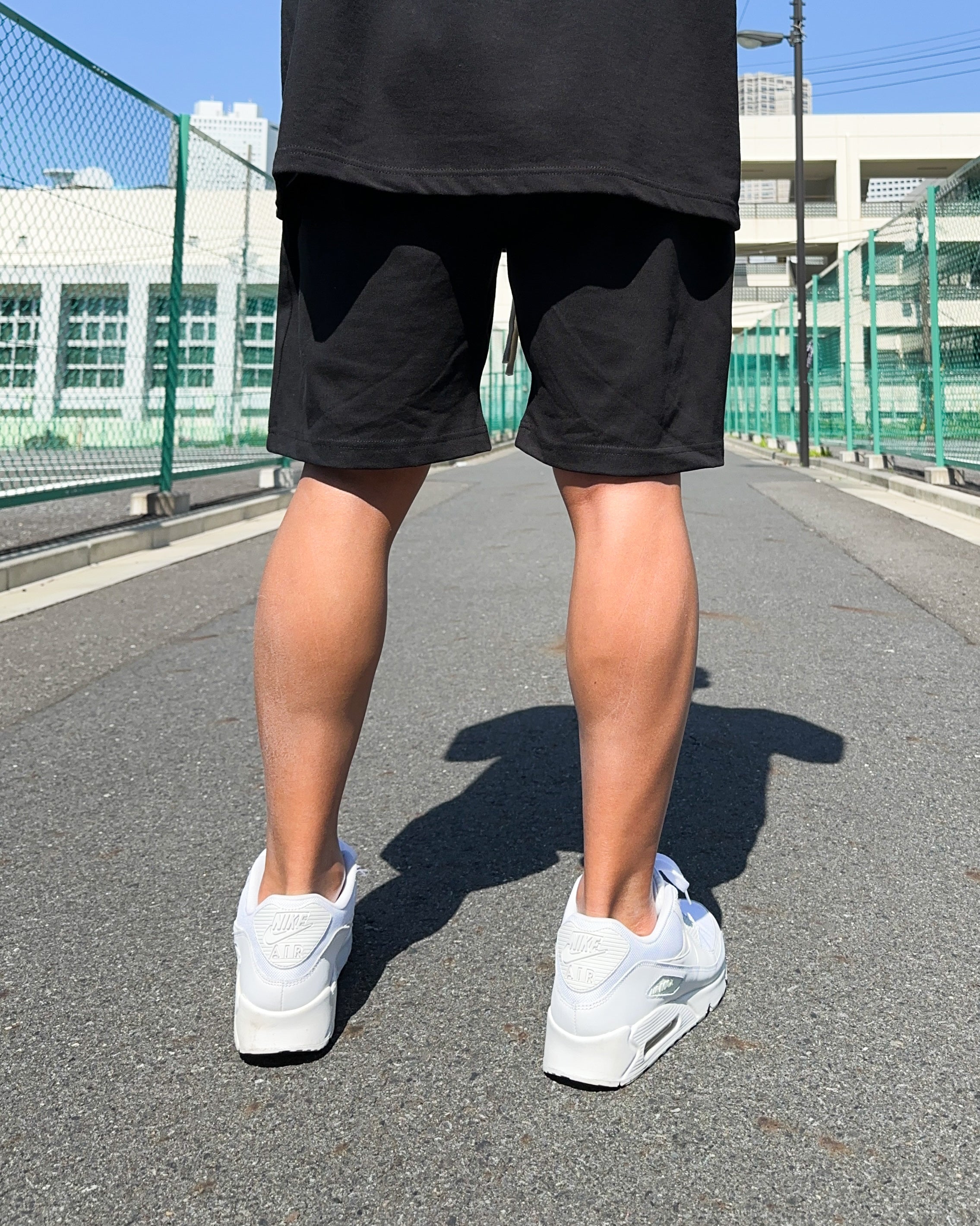 Basic One Point HW Easy Shorts - Black