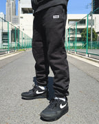 Box One Point HW Sweat Pants - Black