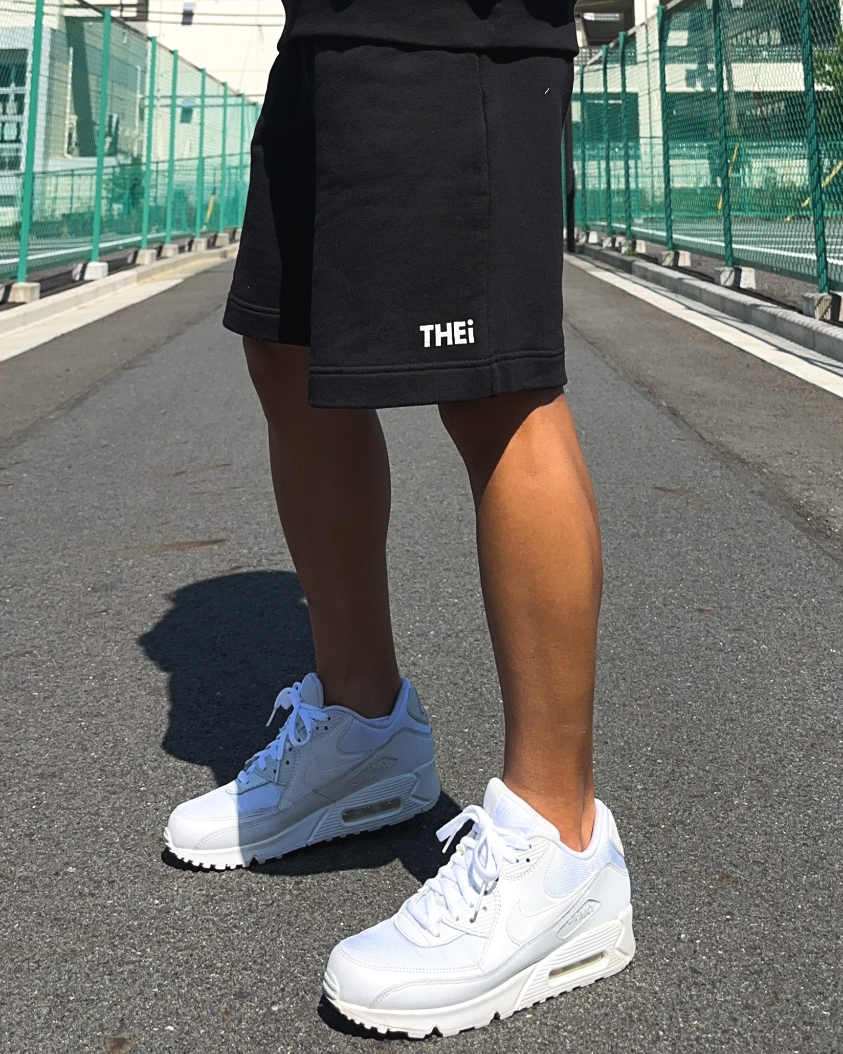 Basic One Point Relax Sweat Shorts - Black