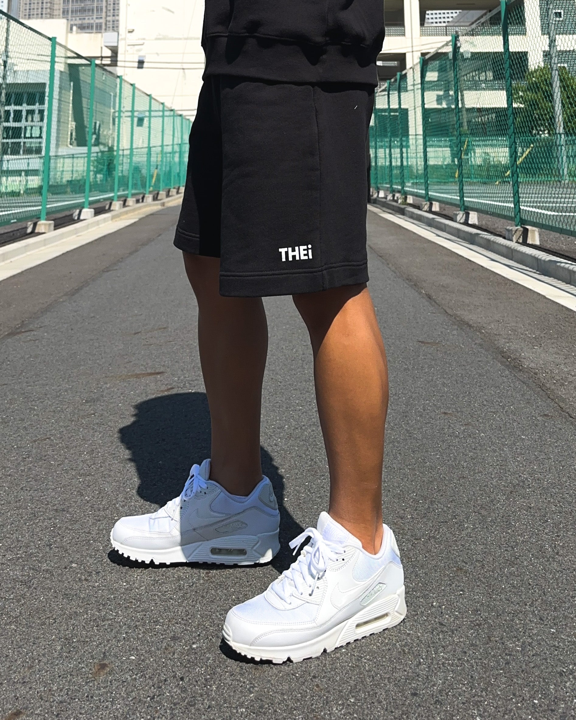 Basic One Point Relax Sweat Shorts - Black