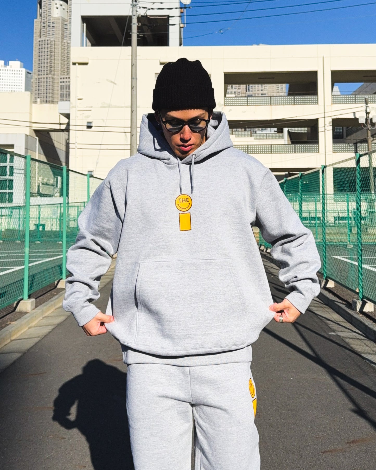 Smiley Heavy Weight Sweat Hoodie & Pants Setup