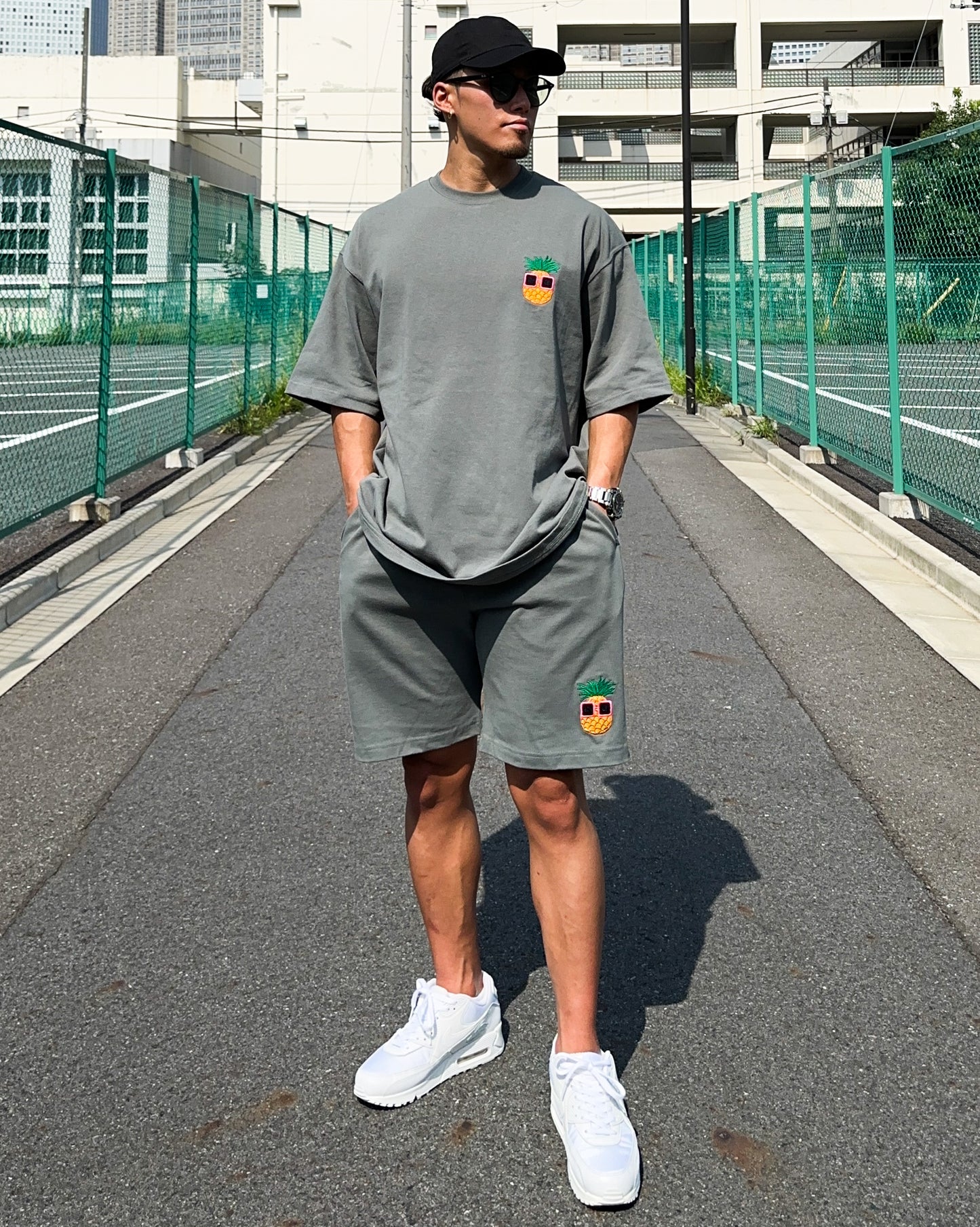 Pineapple Magnum Weight T-Shirt & Shorts Setup