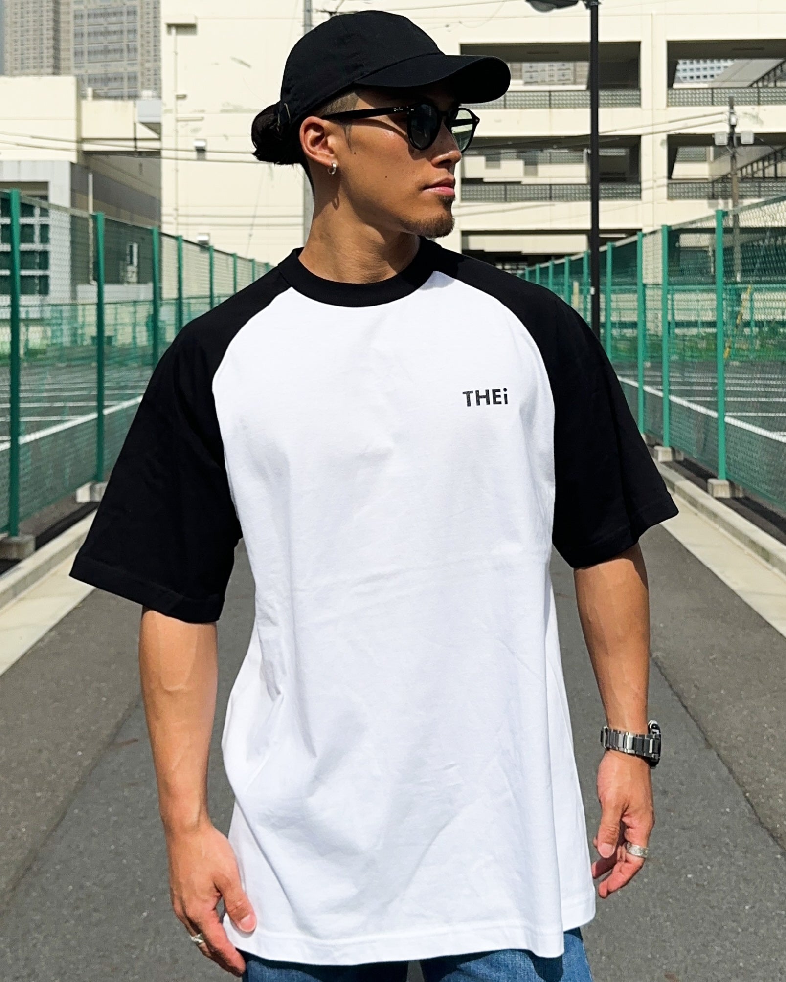 Basic One Point Raglan Tee - White / Black