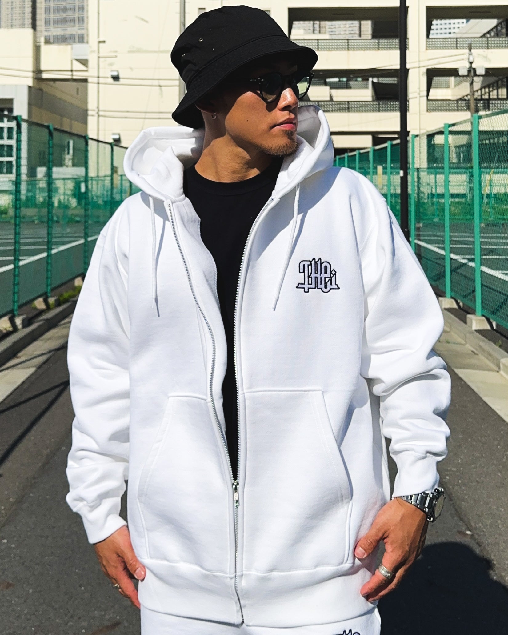 Arabic-Type2 HW Sweat Zip Hoodie - White
