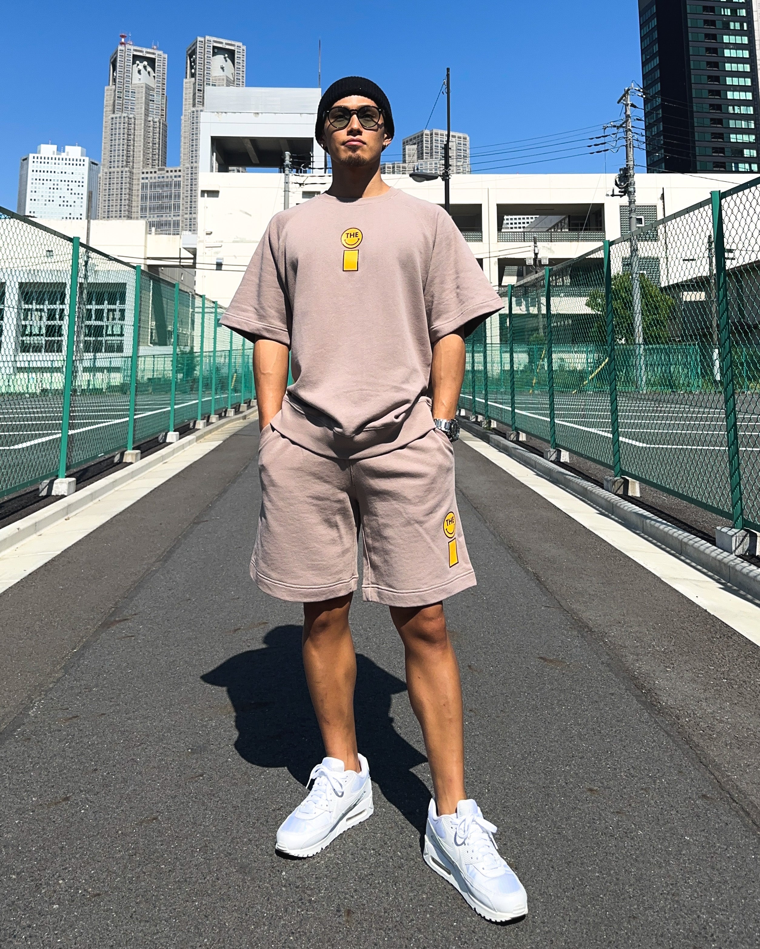 Smiley Relax Sweat Tee & Shorts Setup - Smokey Beige