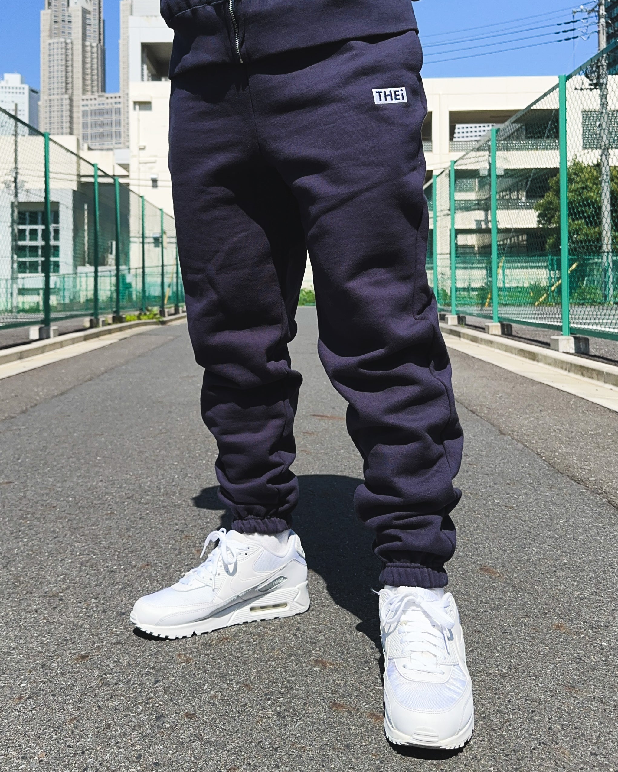 Box One Point HW Sweat Pants - Navy