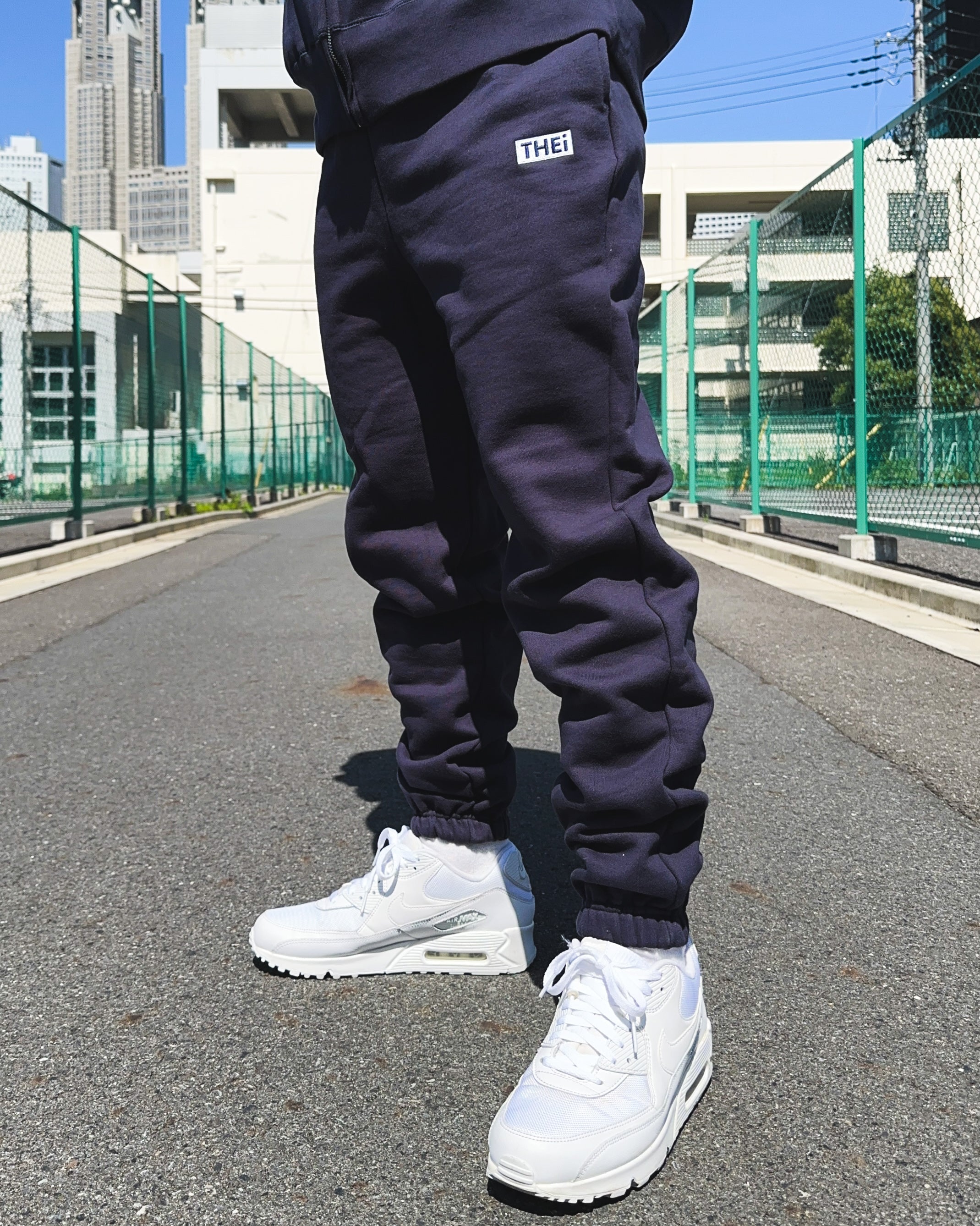 Box One Point HW Sweat Pants - Navy