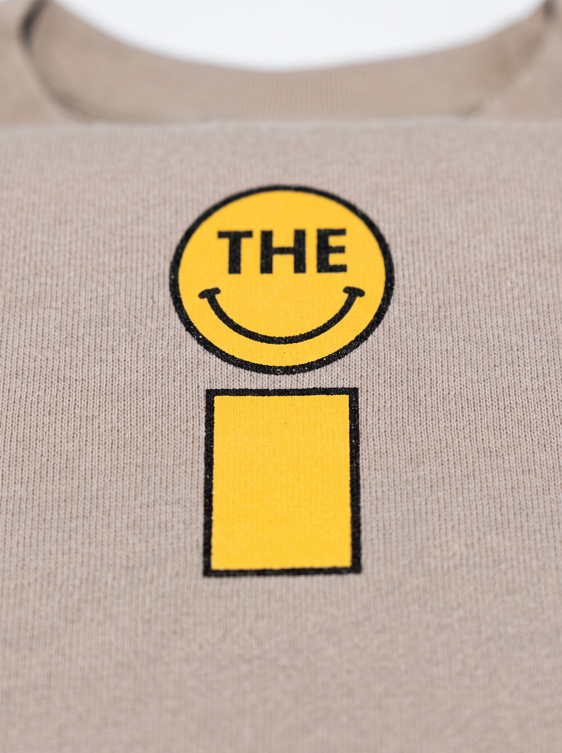 Smiley Relax Sweat Tee & Shorts Setup - Smokey Beige