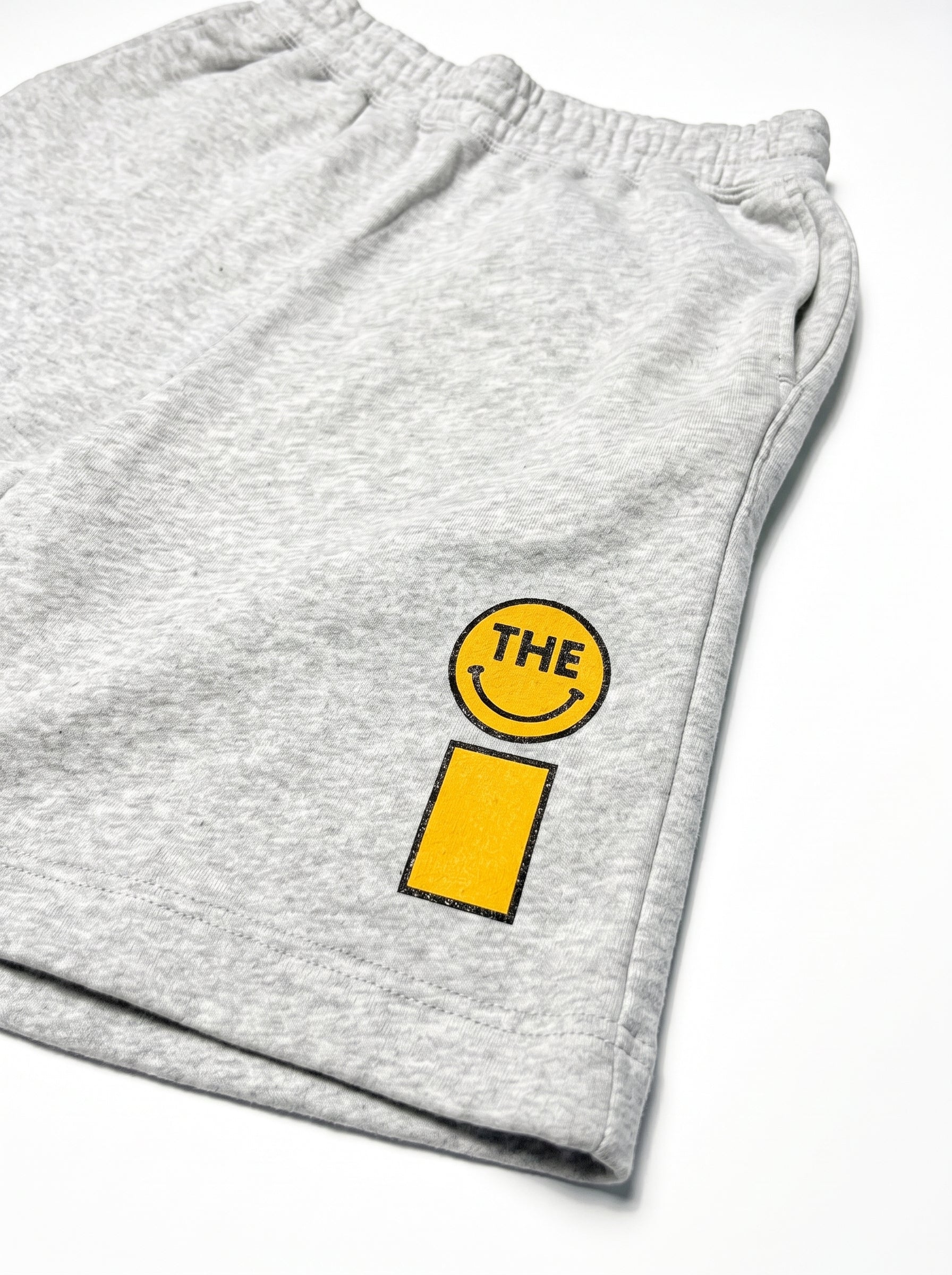 Smiley Relax Sweat Tee & Shorts Setup - Gray