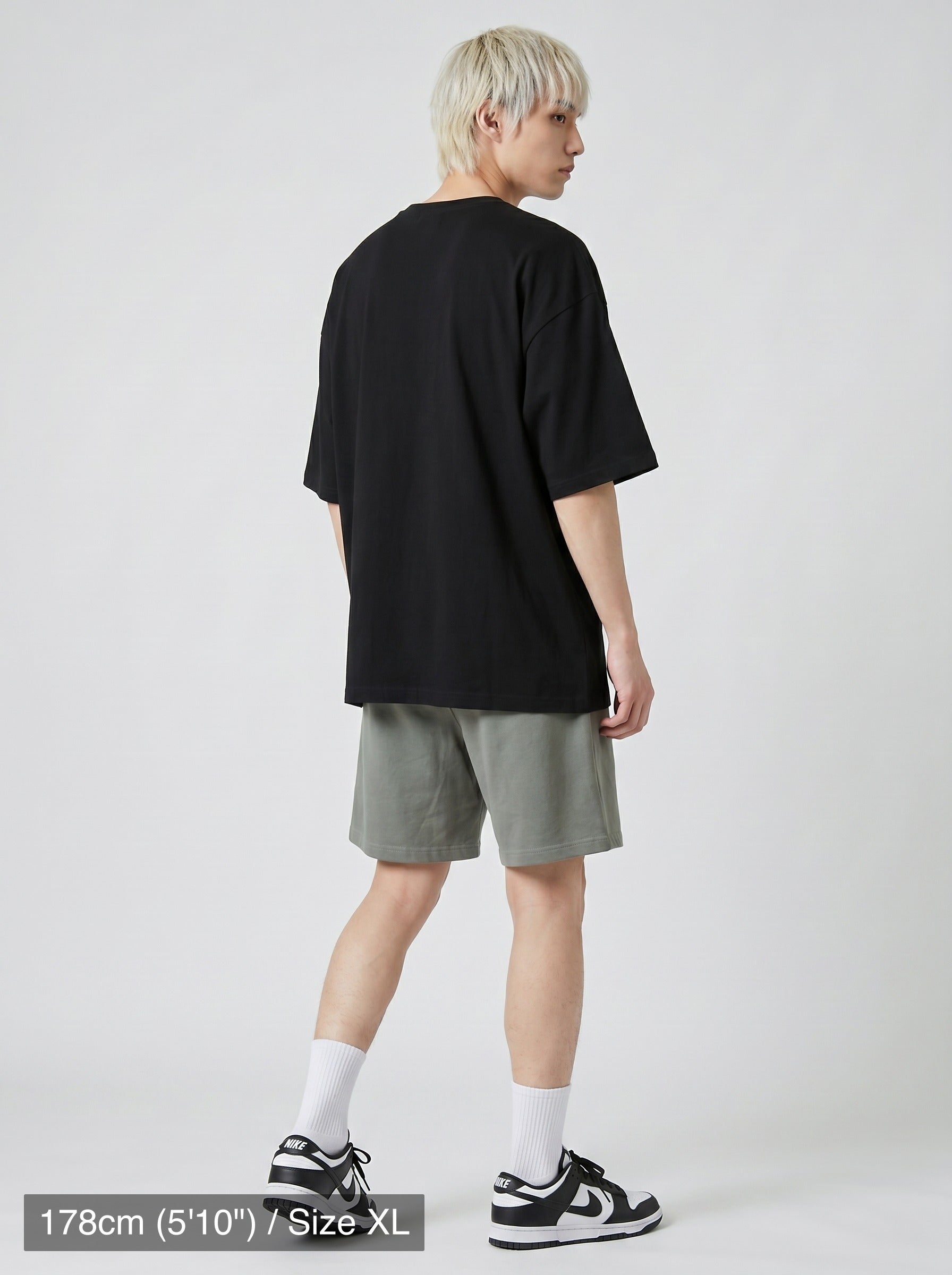 model_PS-A-1_back-angle-pose-var2