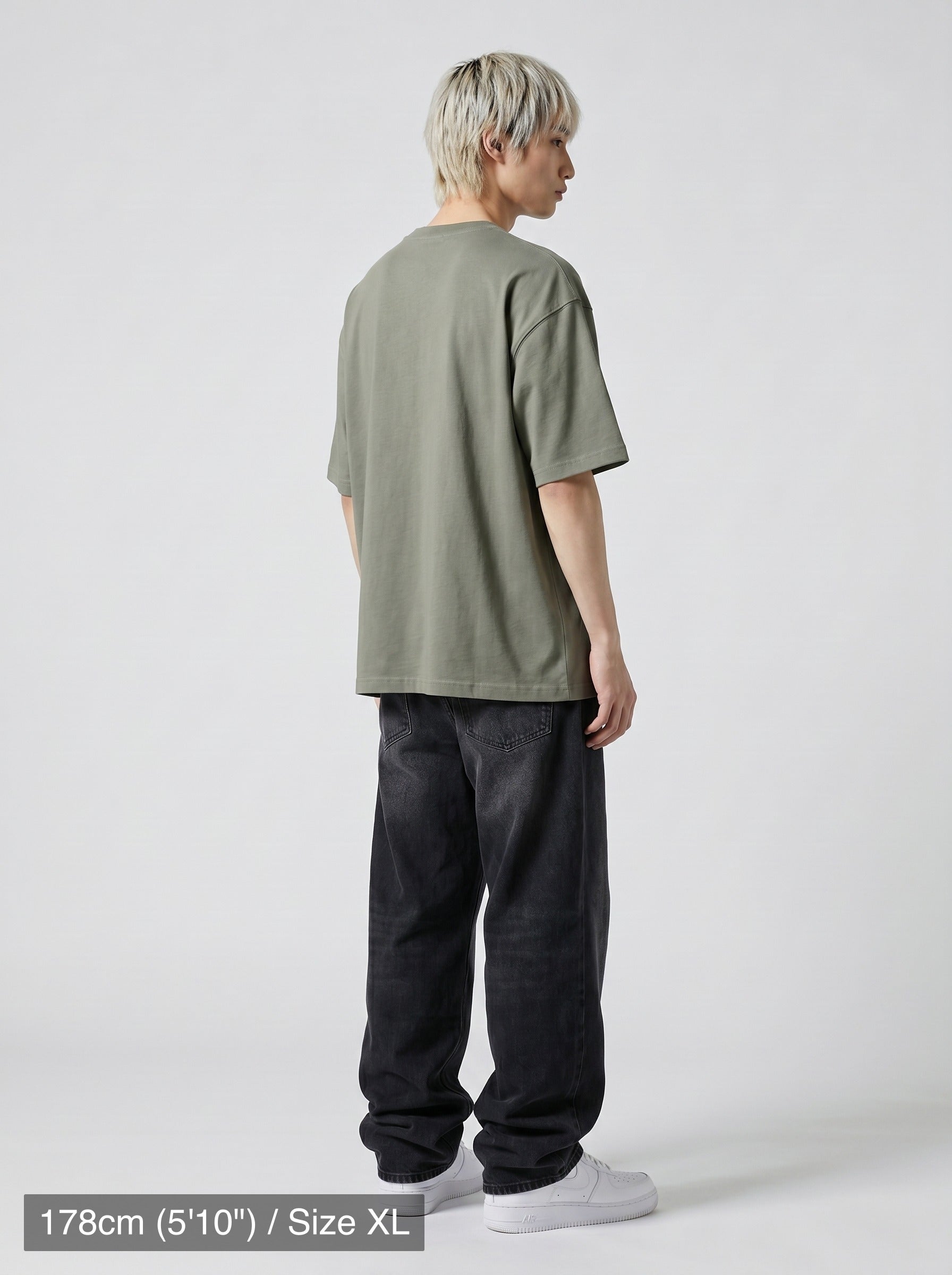 model_PS-A-1_back-angle-pose-var3