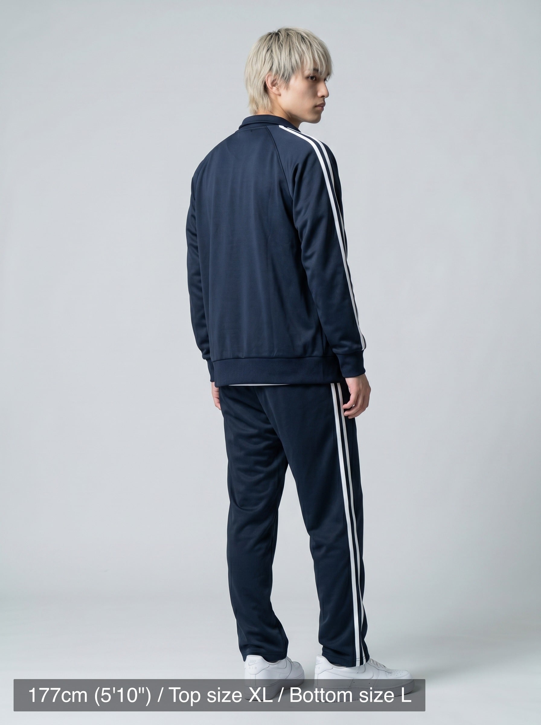 model_PS-A-1_back-angle-pose-var4