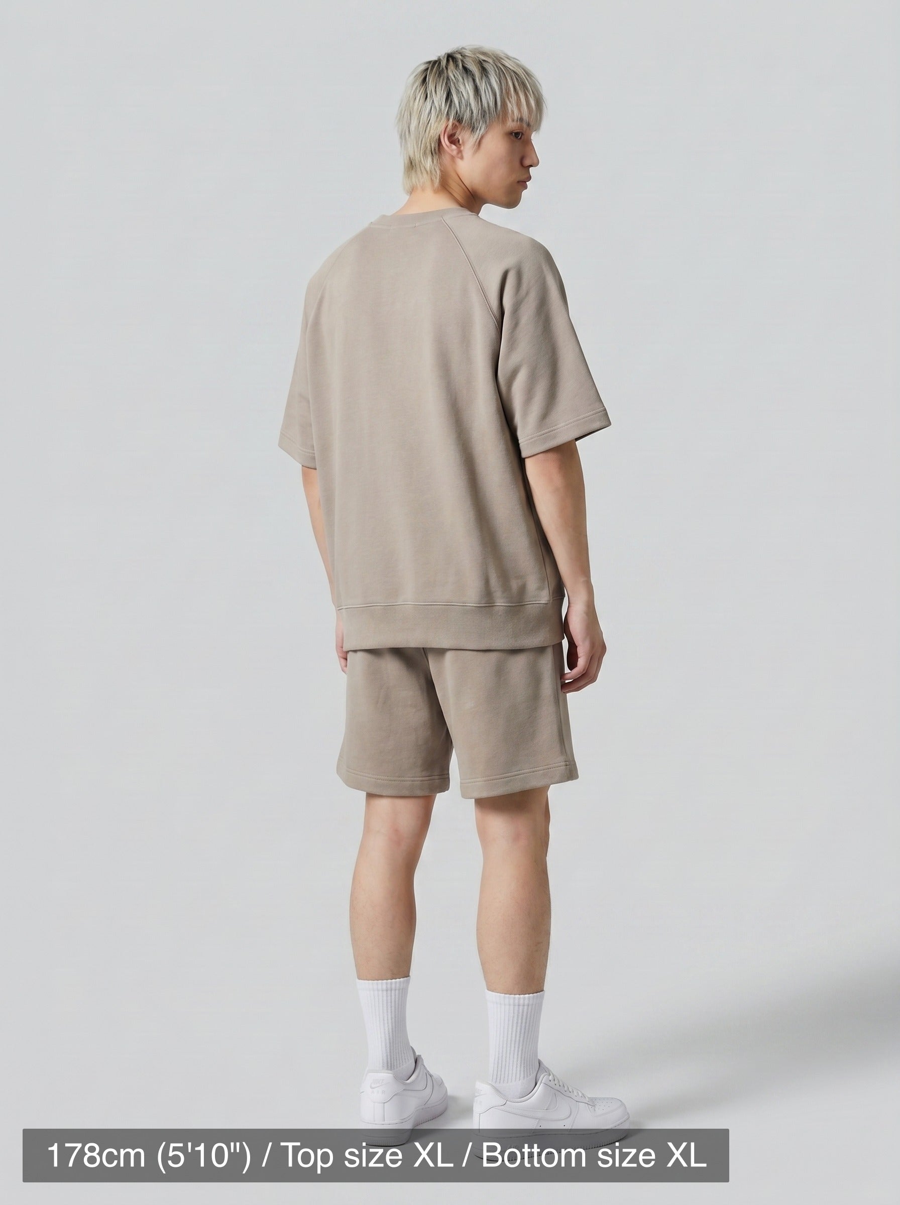 model_PS-A-1_back-angle-pose-var4