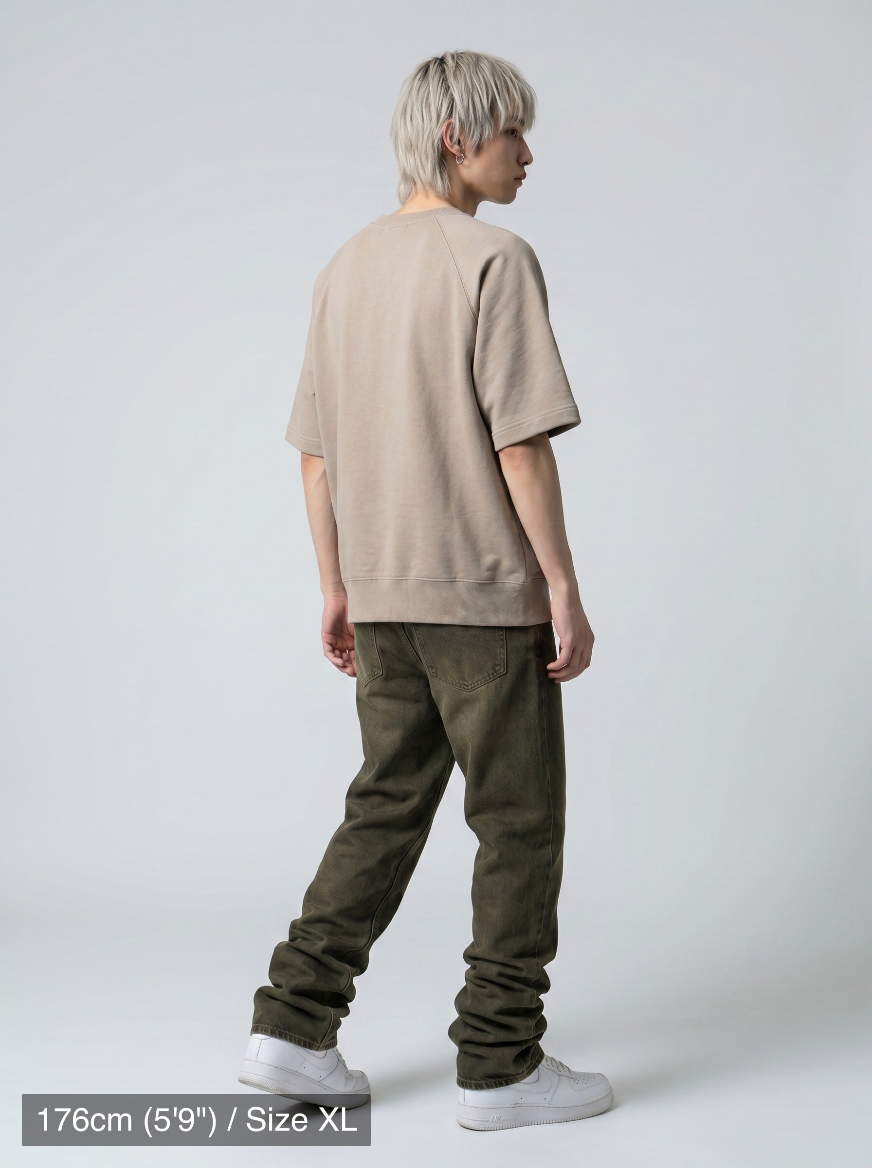 model_PS-A-1_back-angle-pose-var4