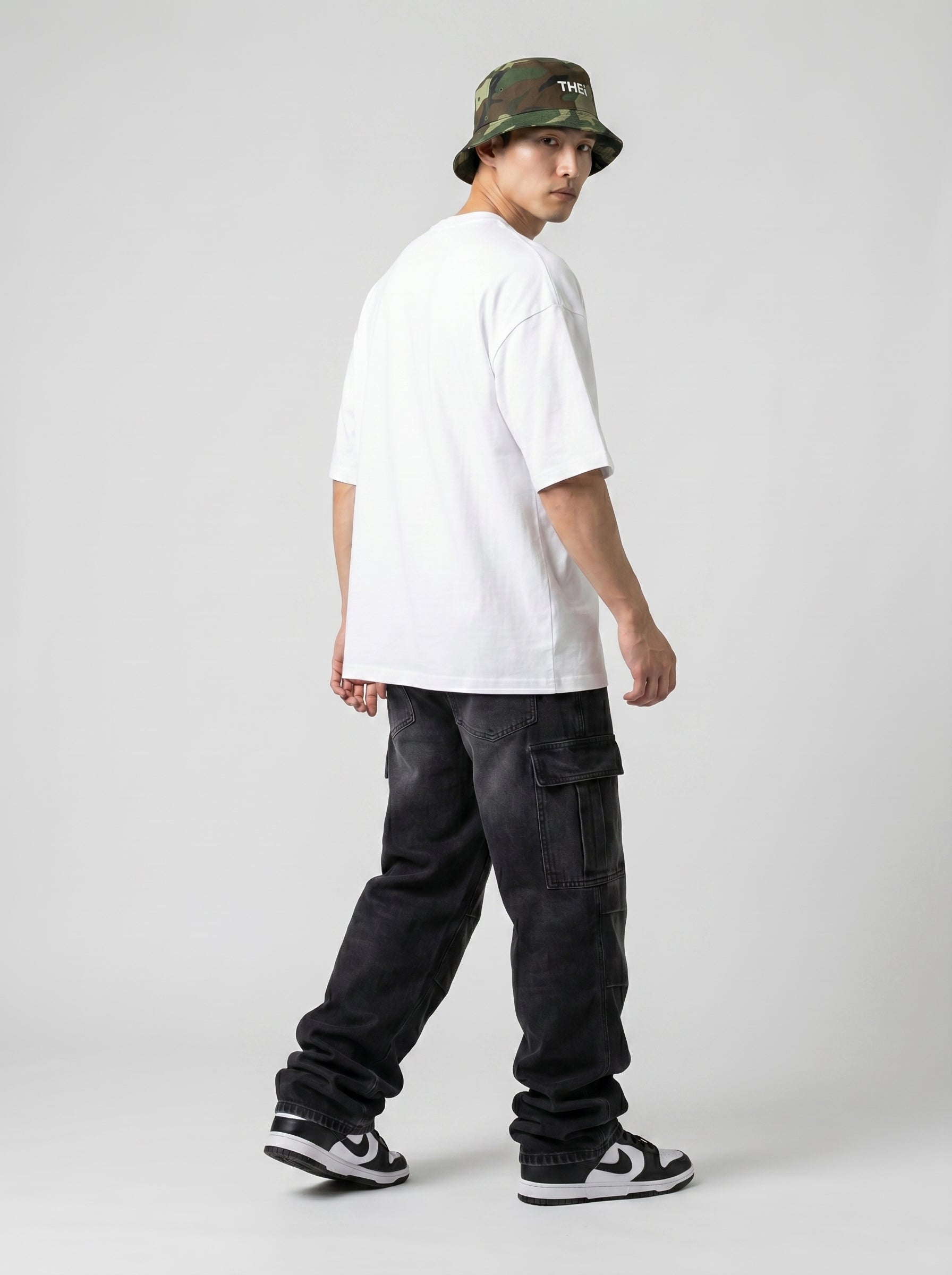 model_PS-A-2_back-angle-pose-var1