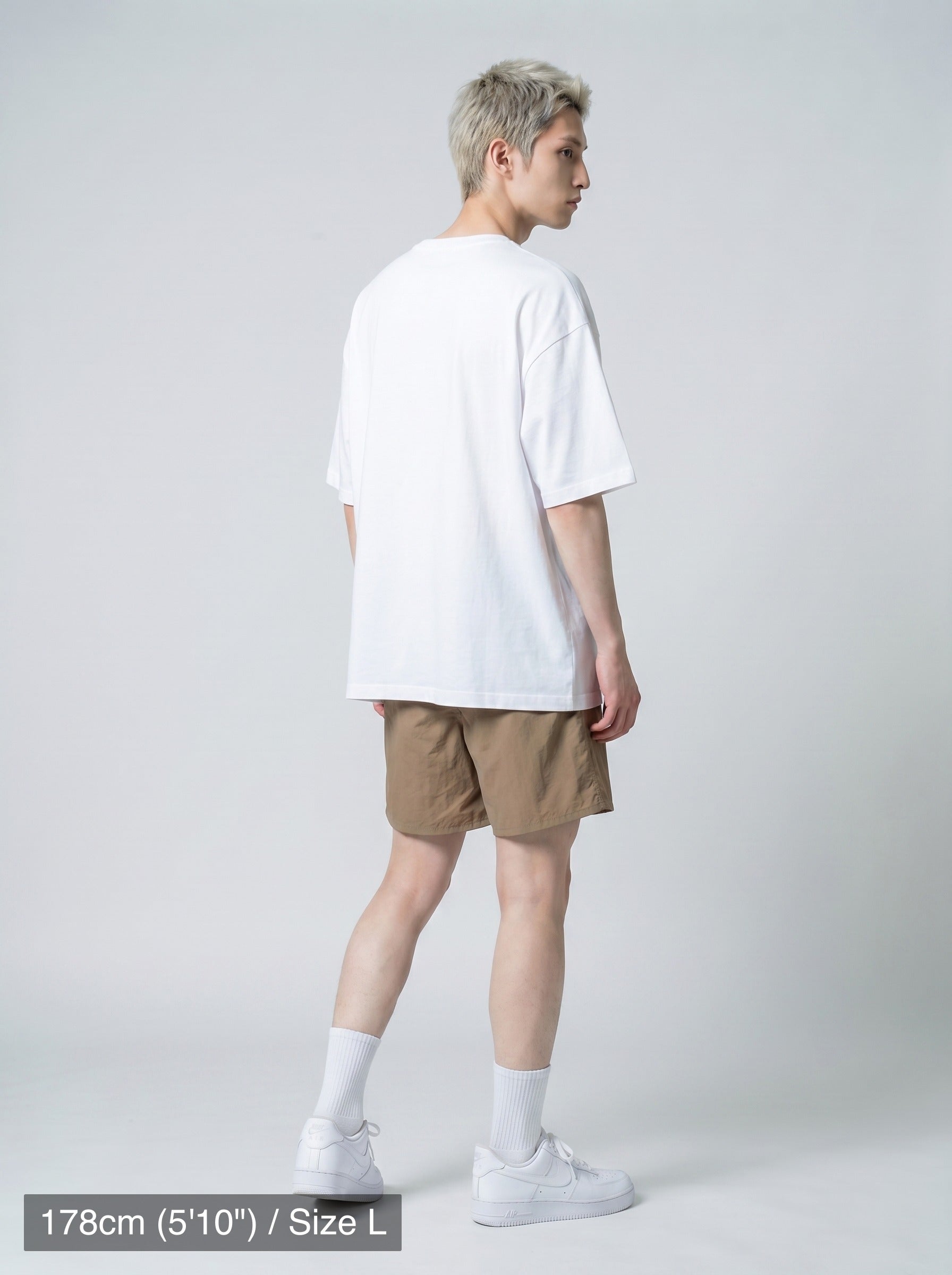 model_PS-A-3_back-angle-pose-var2