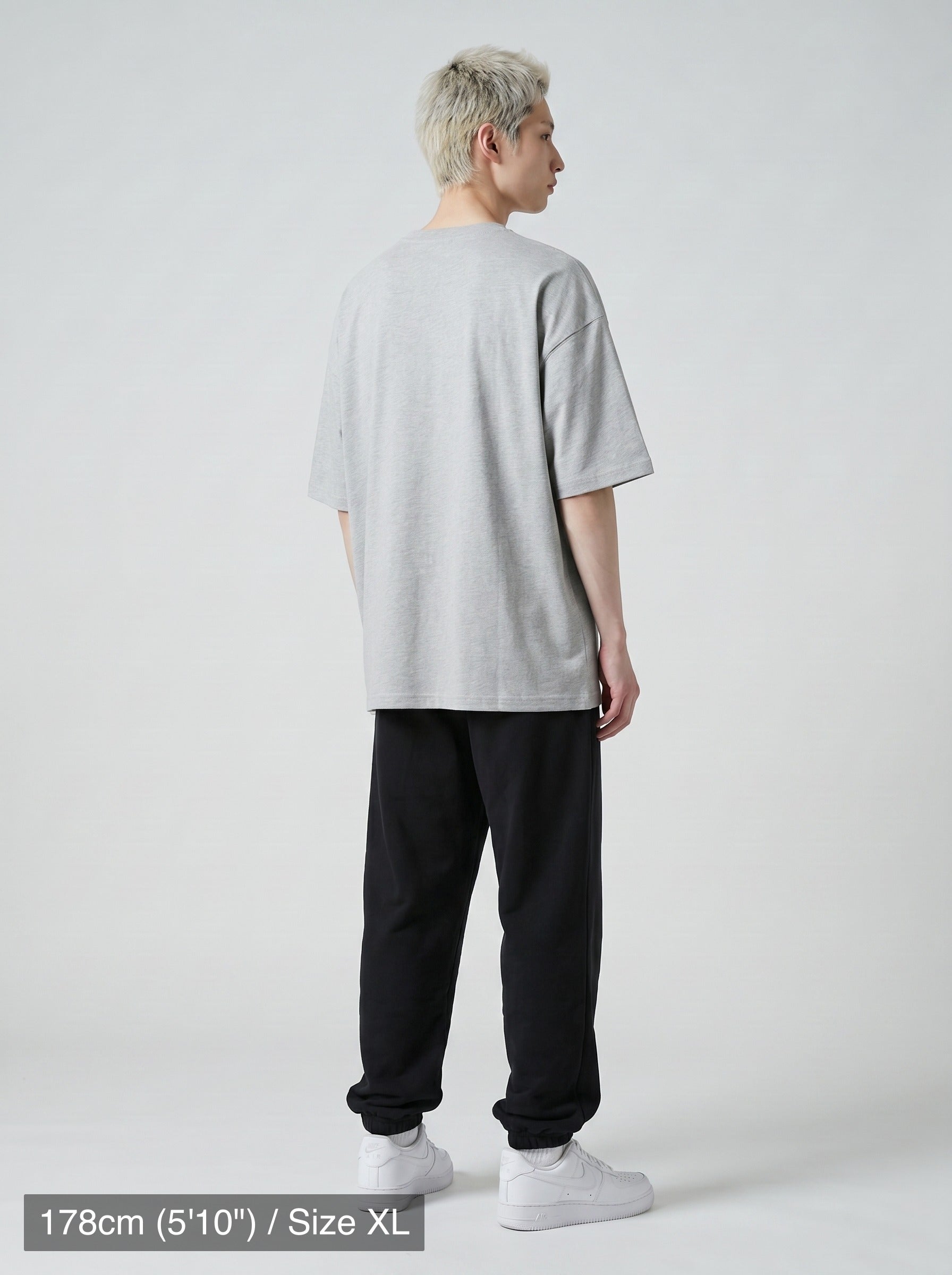 model_PS-A-3_back-angle-pose-var3