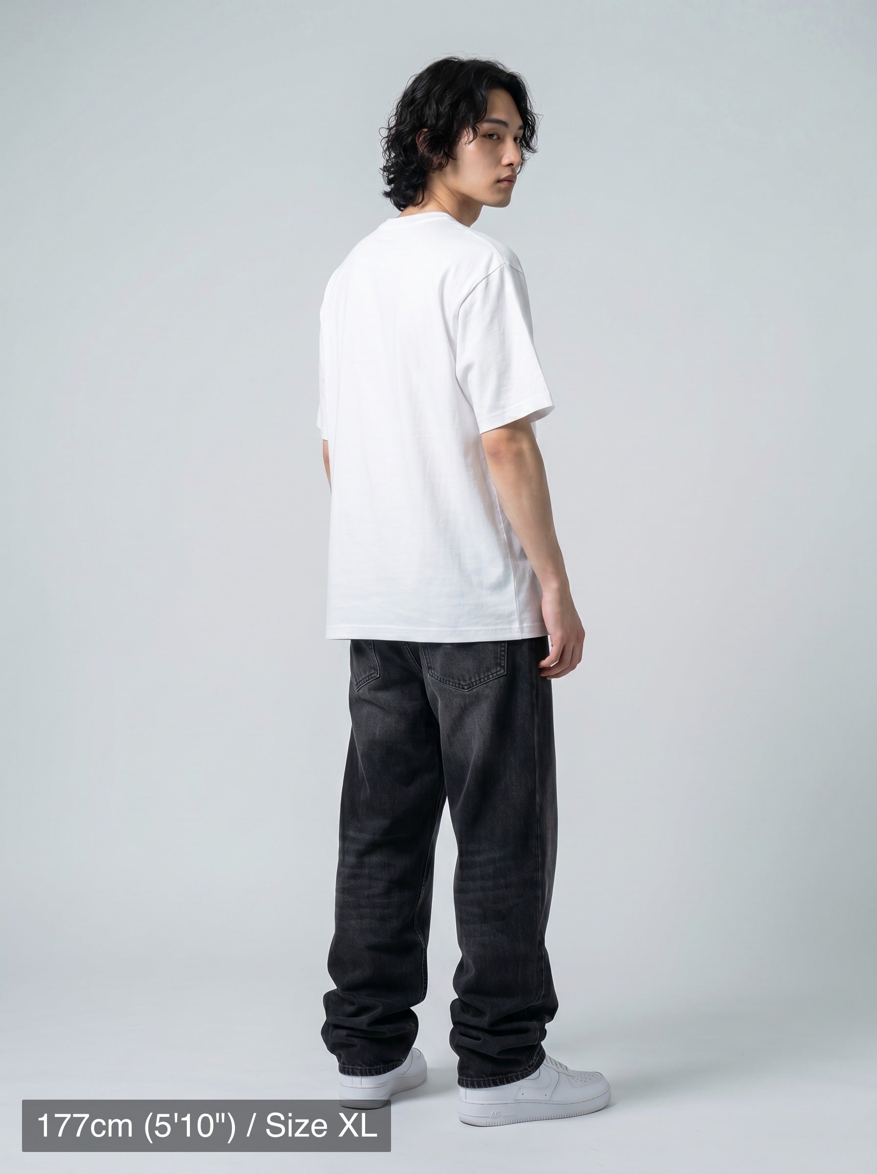 model_PS-A-4_back-angle-pose-var1