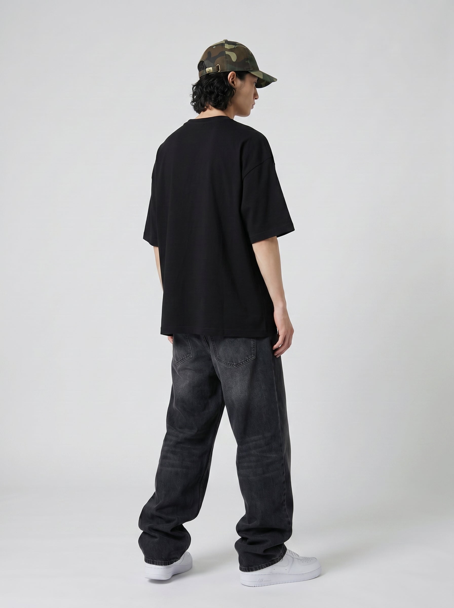 model_PS-A-4_back-angle-pose-var1