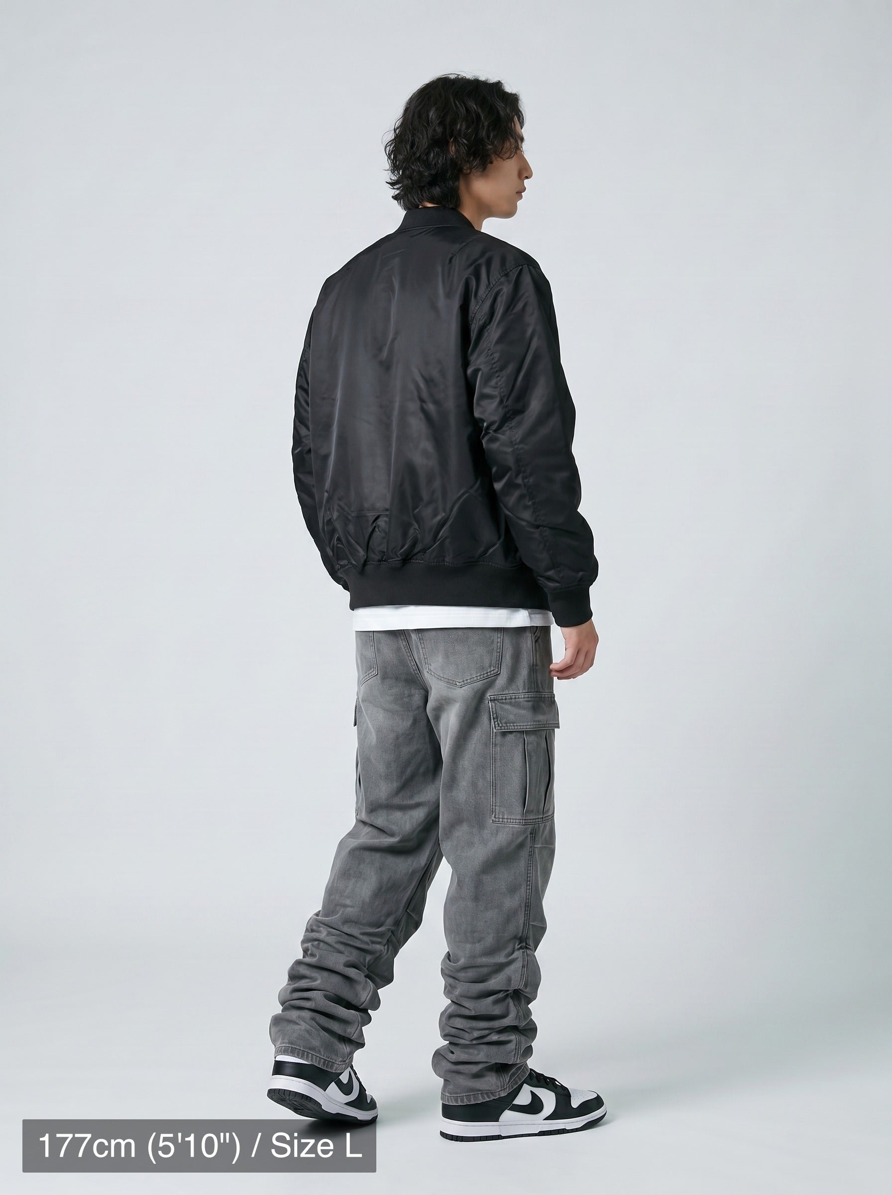 model_PS-A-4_back-angle-pose-var2