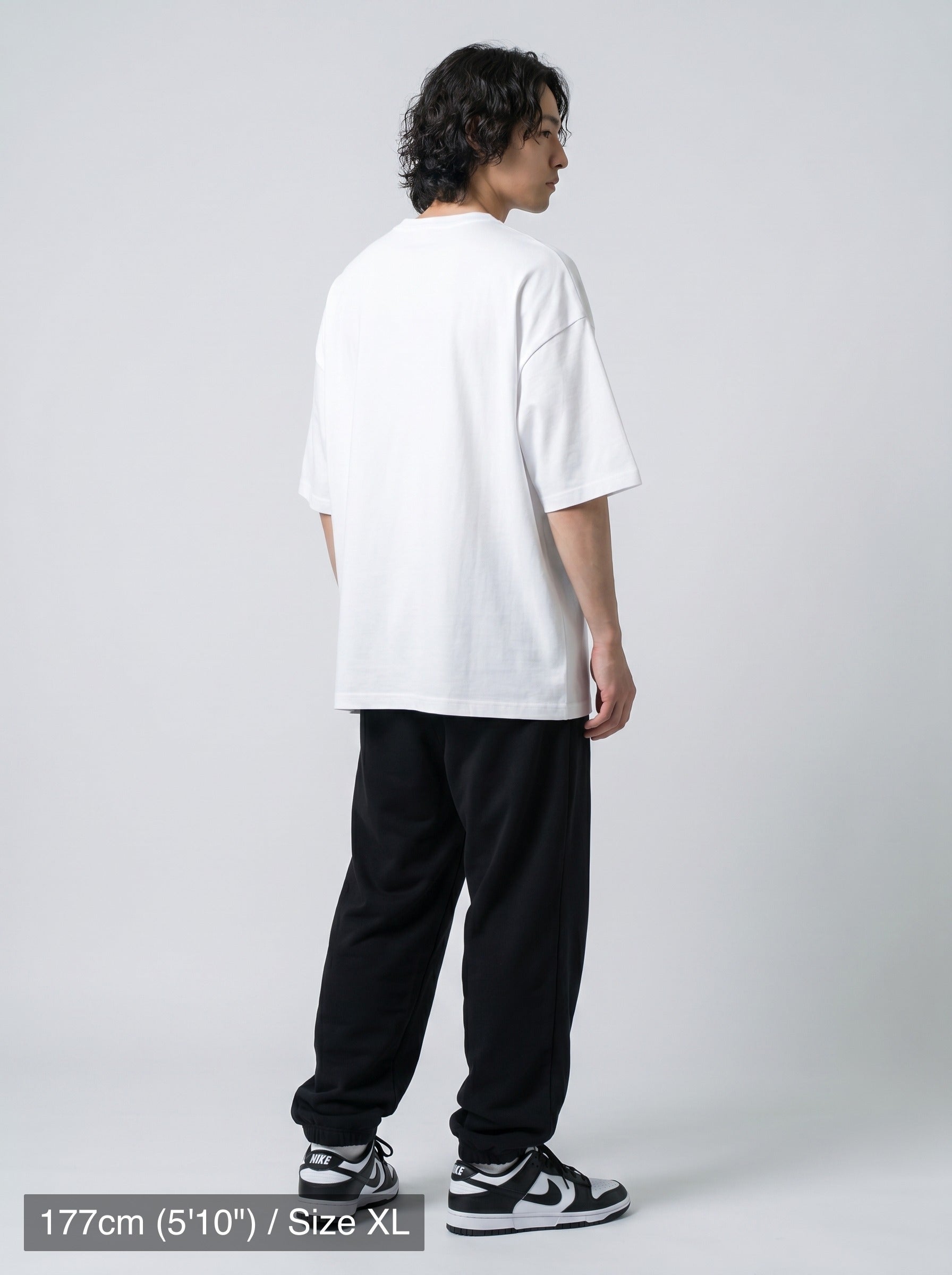 model_PS-A-4_back-angle-pose-var2