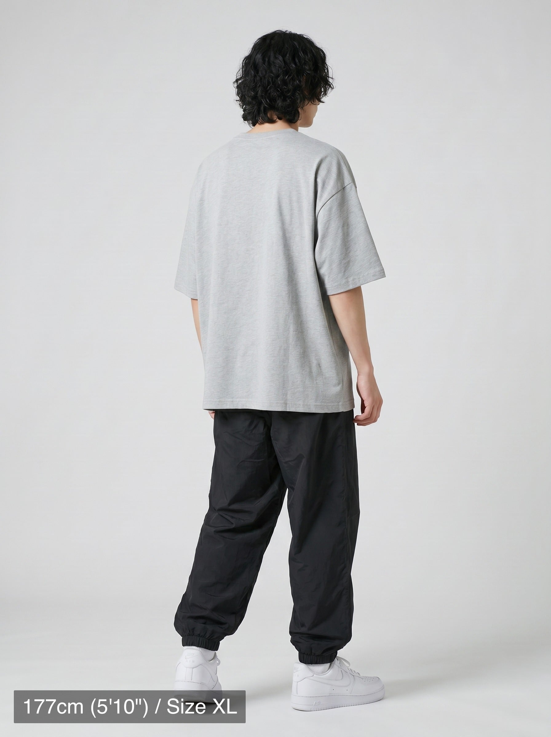 model_PS-A-4_back-angle-pose-var3