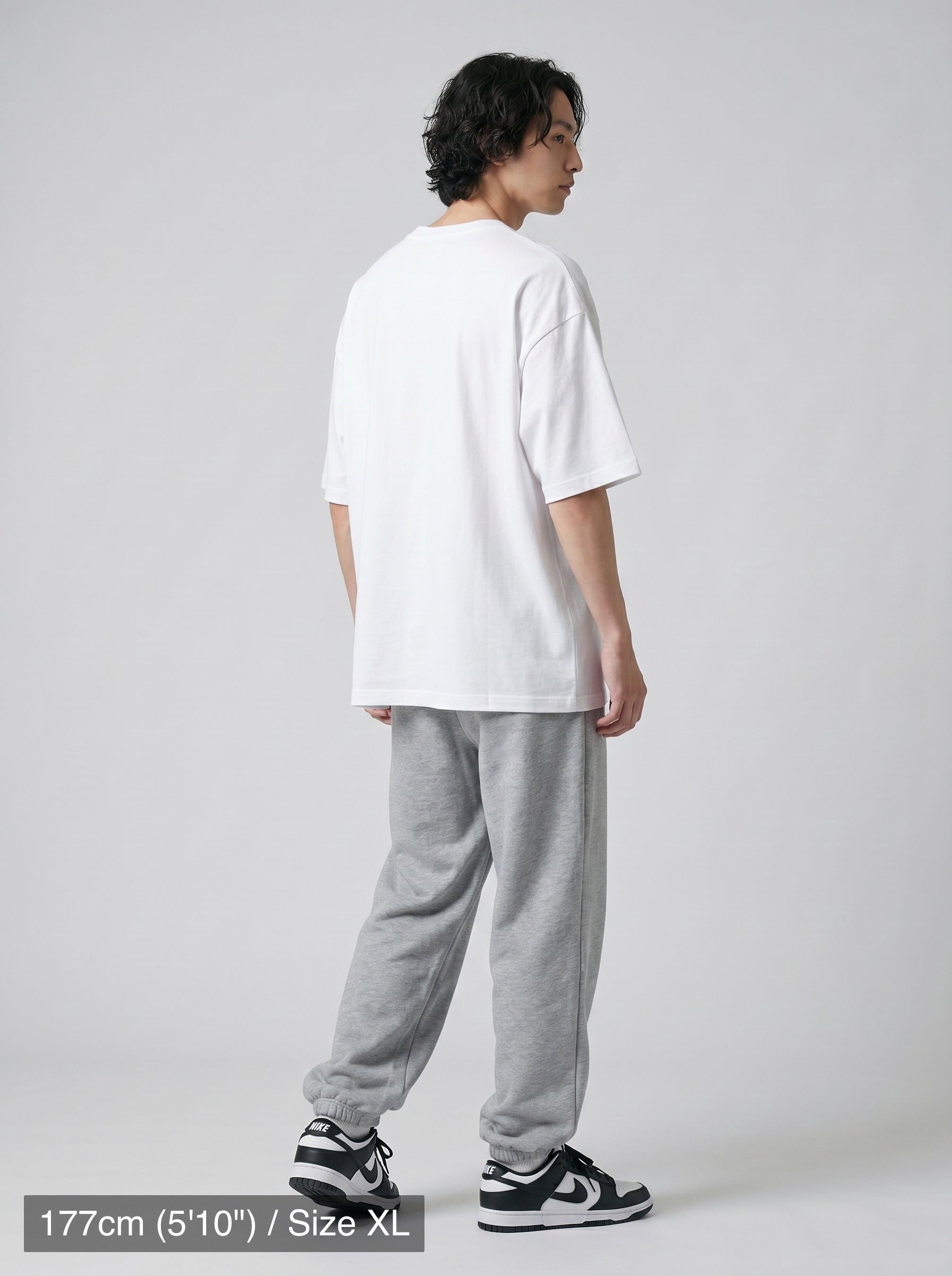 model_PS-A-4_back-angle-pose-var4